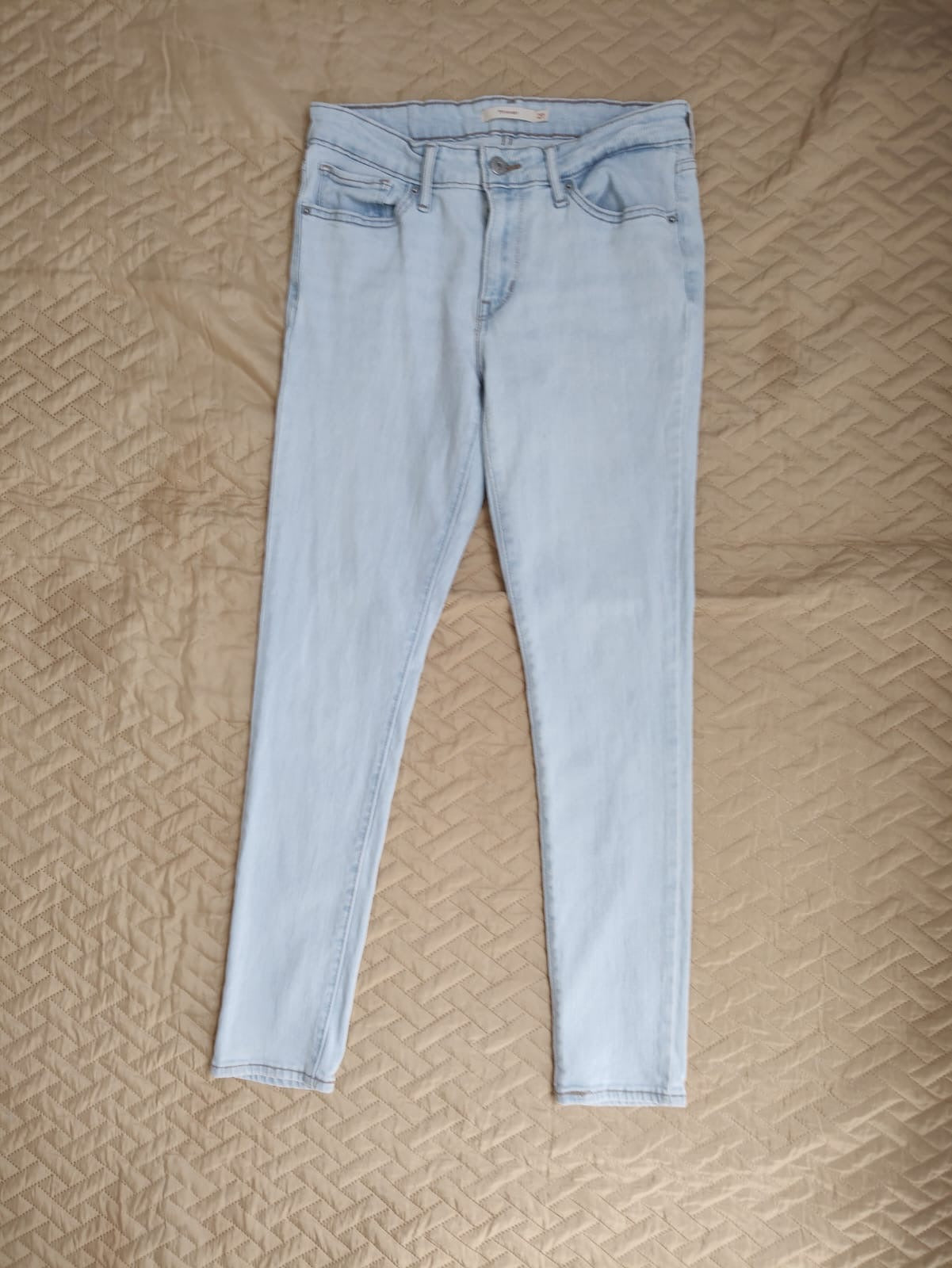 Jeans Levis
