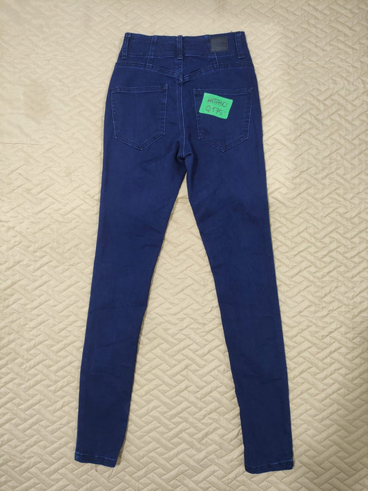 Jeans Dollhouse